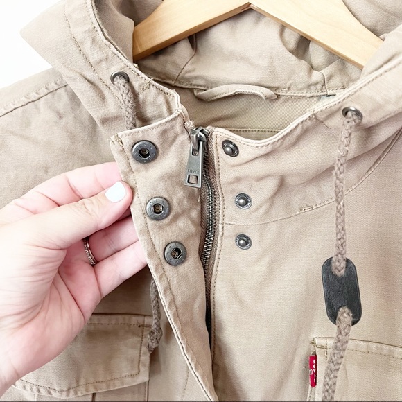 Levi's Hooded Crop Preppy Field Utility Cotton Jacket Khaki XL NWT - Picture 3 of 13